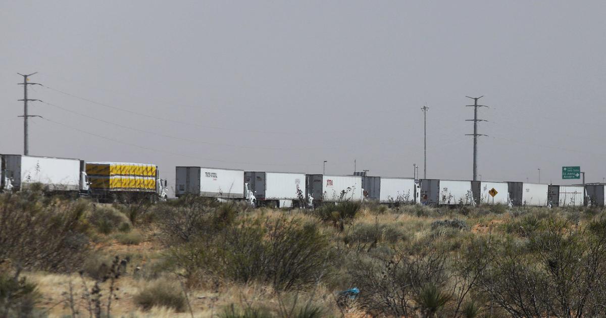 Texas Gov. Greg Abbott defies pressure over new border policy that's gridlocking trucks for hours