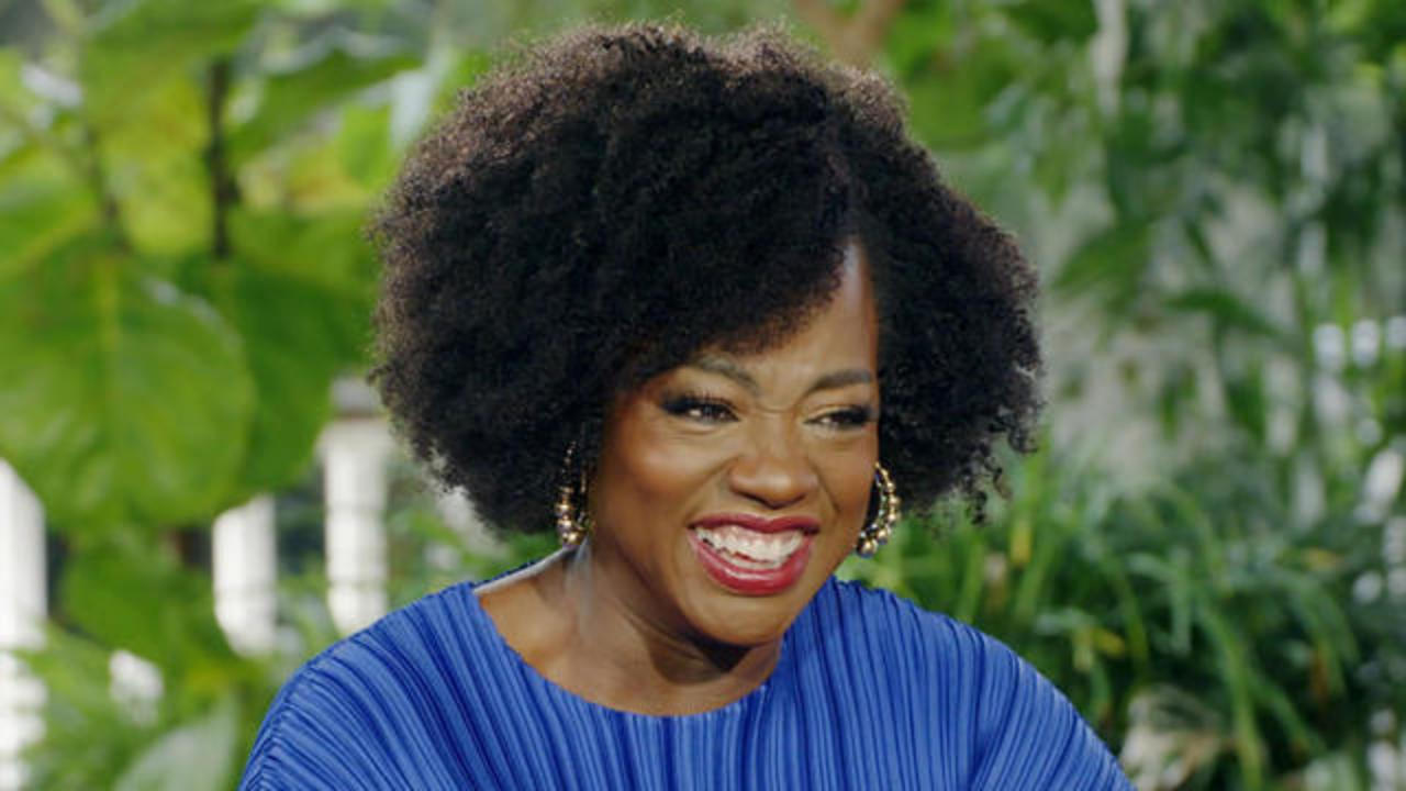 Viola Davis' new memoir "Finding Me" selected as Oprah's new book club pick - CBS News