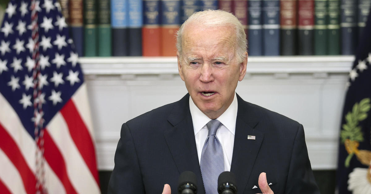 Biden tells Congressional Hispanic Caucus he’s looking at forgiving some federal student loan debt