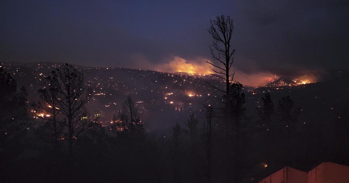 Wildfires hit Southwest as season starts "dangerously early"