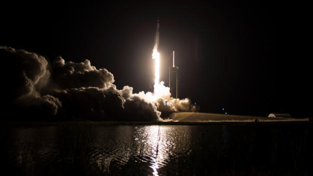 cbsn-fusion-spacex-craft-on-its-way-to-bring-four-astronauts-to-the-international-space-station-following-several-delays-thumbnail-981500-640x360.jpg 