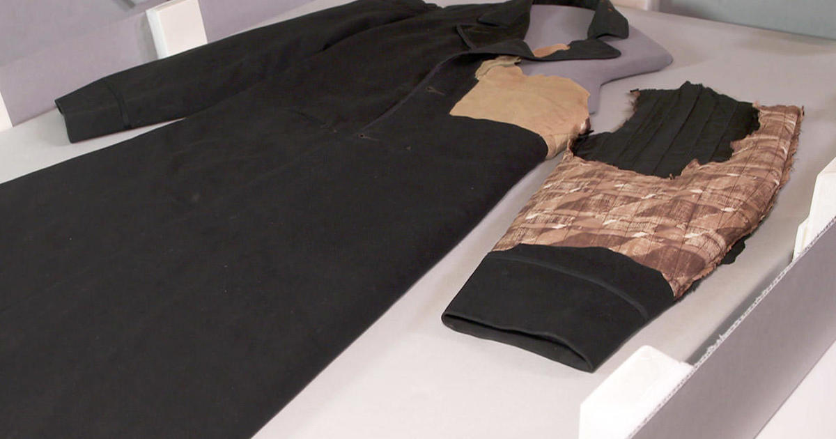 Abraham Lincoln's coat, and its hidden, bloody stories