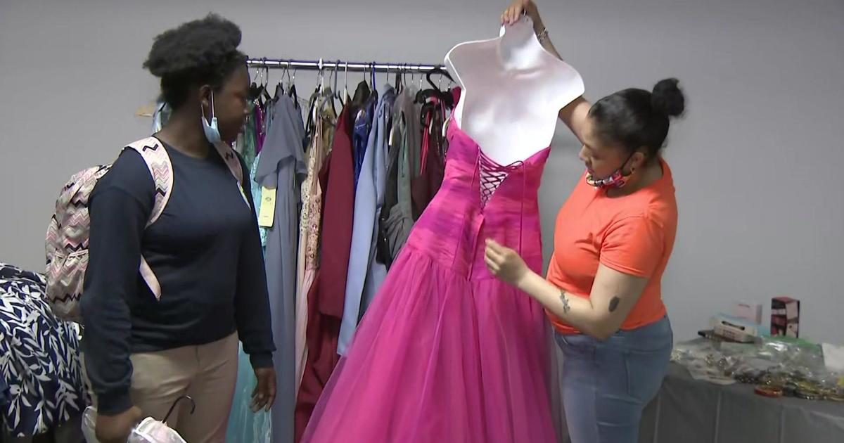 Bronx District Attorney’s Office, Bronx Fashion Week offer free formalwear to hundreds of Bronx students