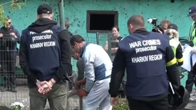 cbsn-fusion-ukraine-collects-evidence-for-war-crimes-cases-thumbnail-1018080-640x360.jpg 