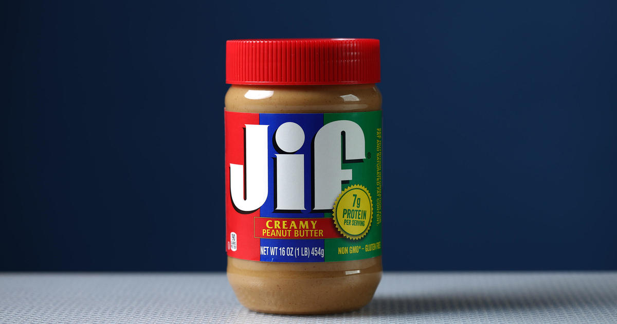 A slew of candy and snacks made with Jif peanut butter now being recalled - CBS News