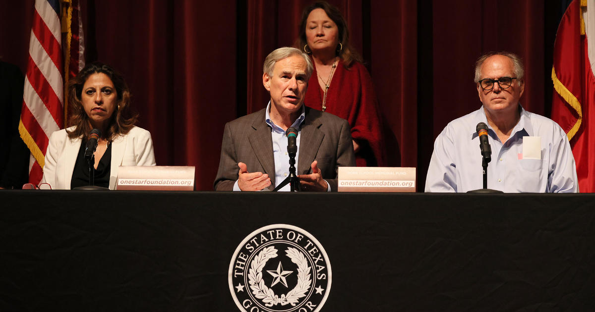 Texas governor calls special legislative committee to address Uvalde shooting thumbnail