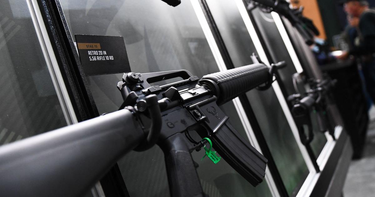 Dozens of banks told Texas they don't "discriminate" against gun companies thumbnail