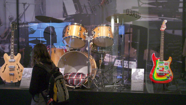 rock-and-roll-beatles-exhibit-1920.jpg 