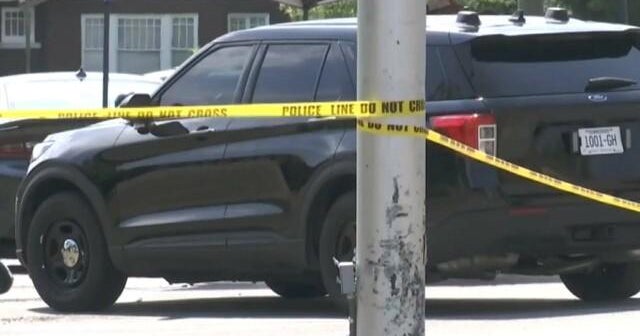 Gun violence over the weekend rocks country thumbnail